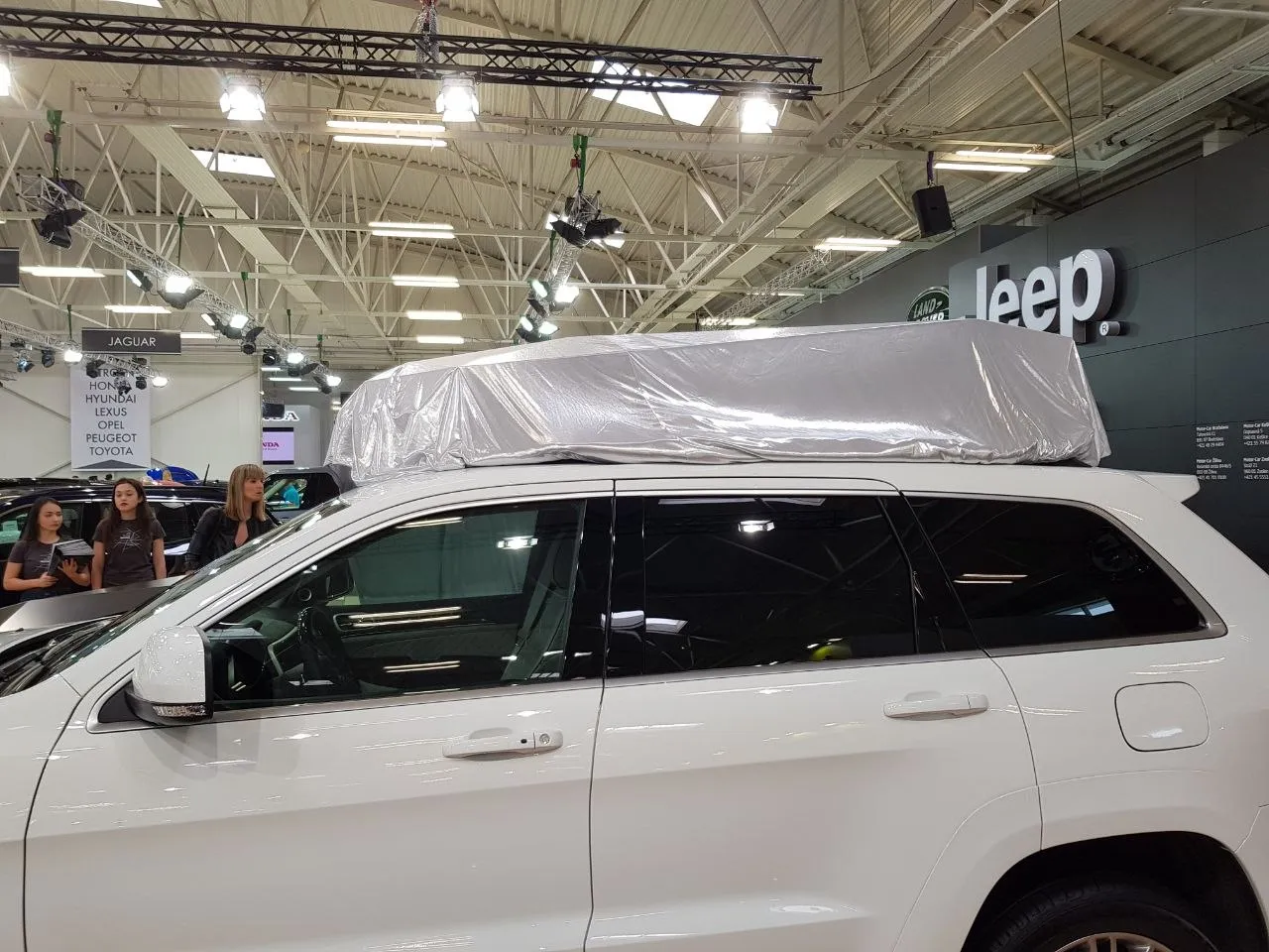 Alumined na Jeep Grand Cherokee