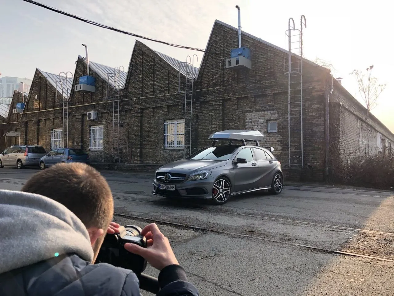 Fotenie Mercedes s Alumined